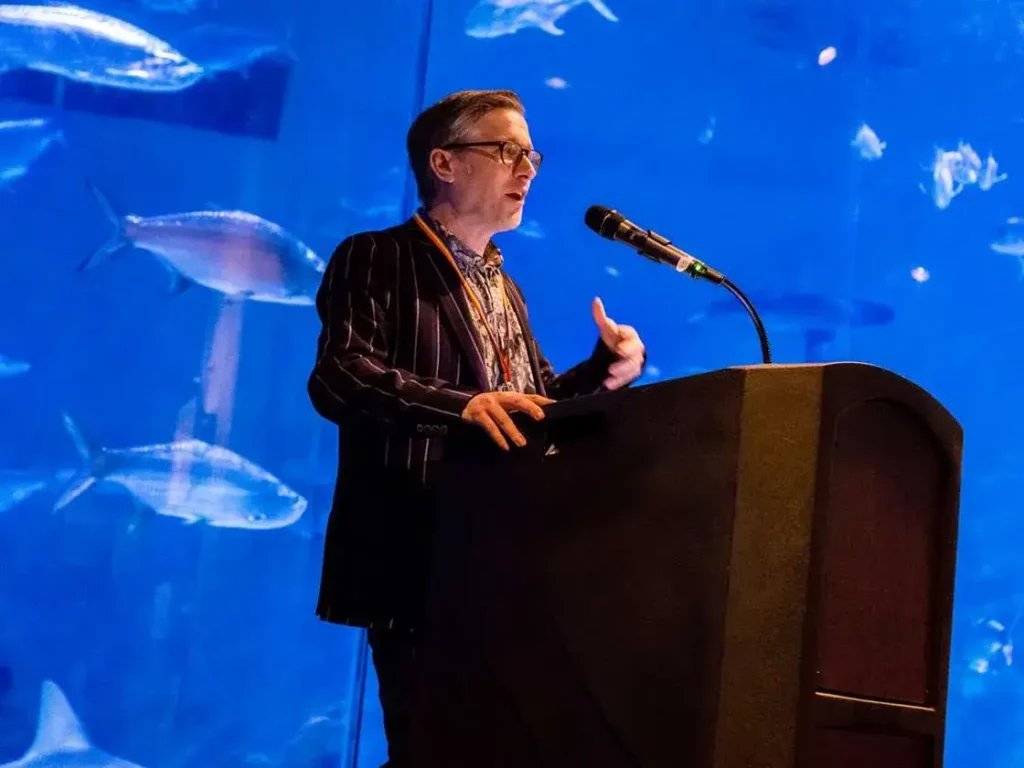 Aquarium sponsorship tips